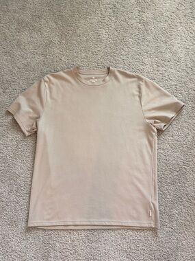 Six Men's Short Sleeve Hollister Shirts